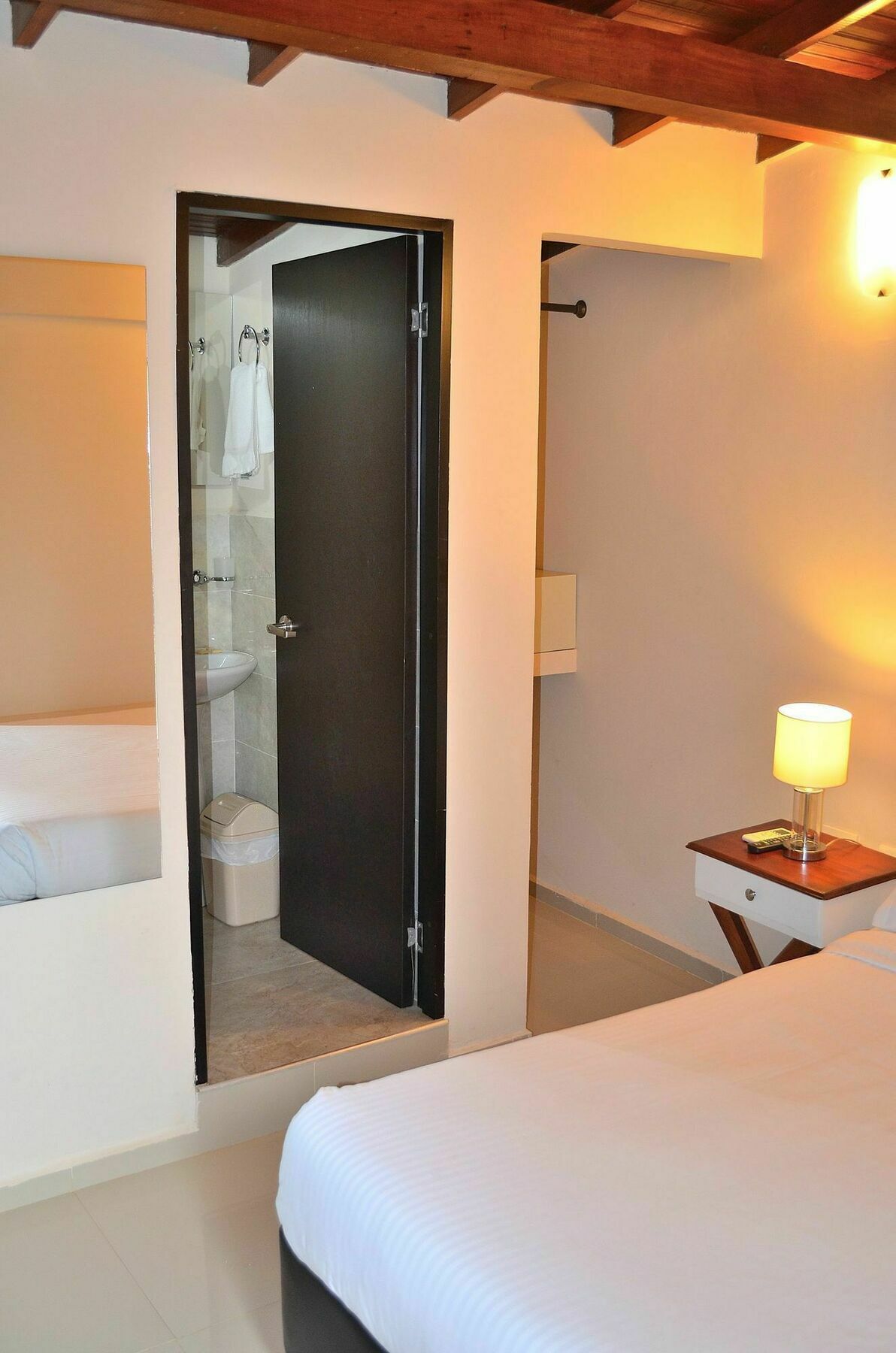 Casa La Fleur Hotel 2*