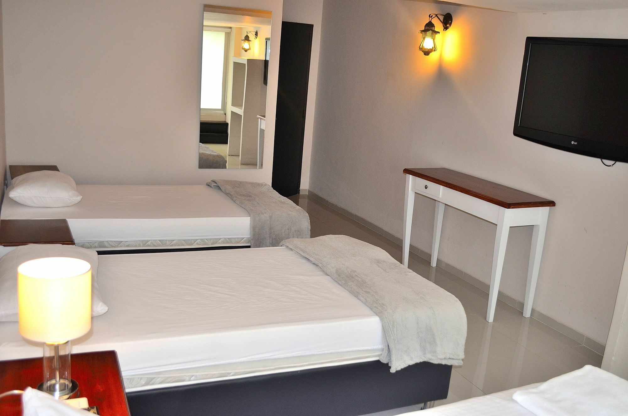 Casa La Fleur Hotel 2*